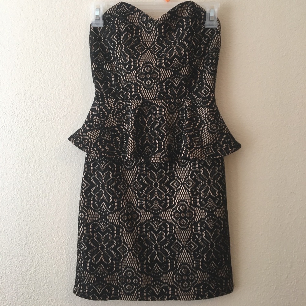 Strapless dress